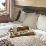 3 Bedroom Gorgeous In Prázdninový dům Bykle