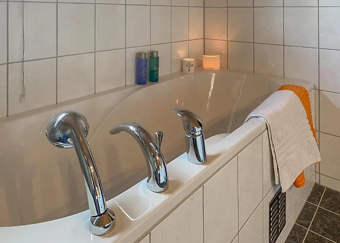 3 Bedroom Gorgeous In *